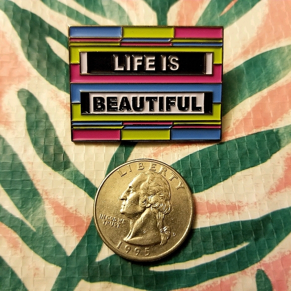 Retro "Life is Beautiful" Enamel Pin Brooch NWOT - Picture 4 of 4